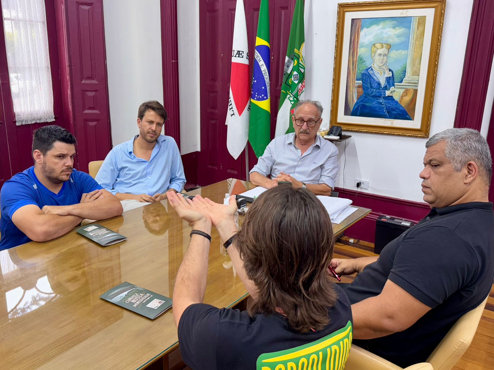 Bernardo Guedes fortalece esporte em Leopoldina com iniciativas inovadoras e parcerias estratégicas