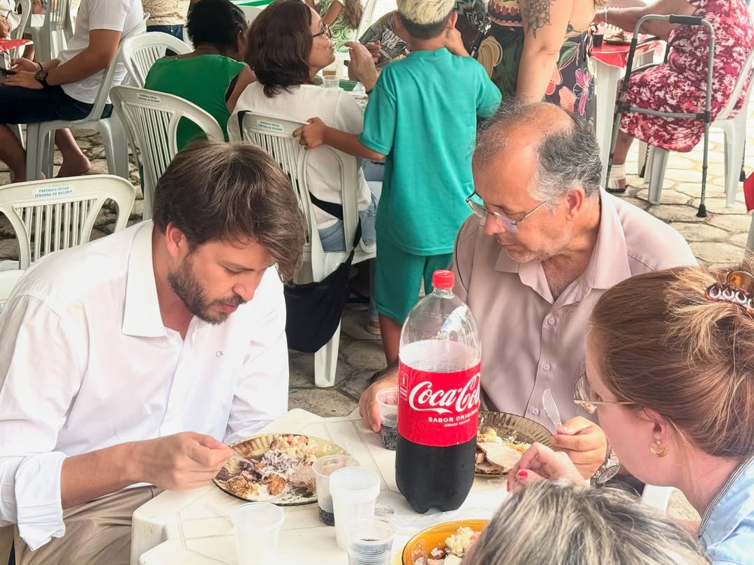 Bernardo Guedes participa de confraternização de Natal no Asilo Santo Antônio e destaca investimentos na instituição