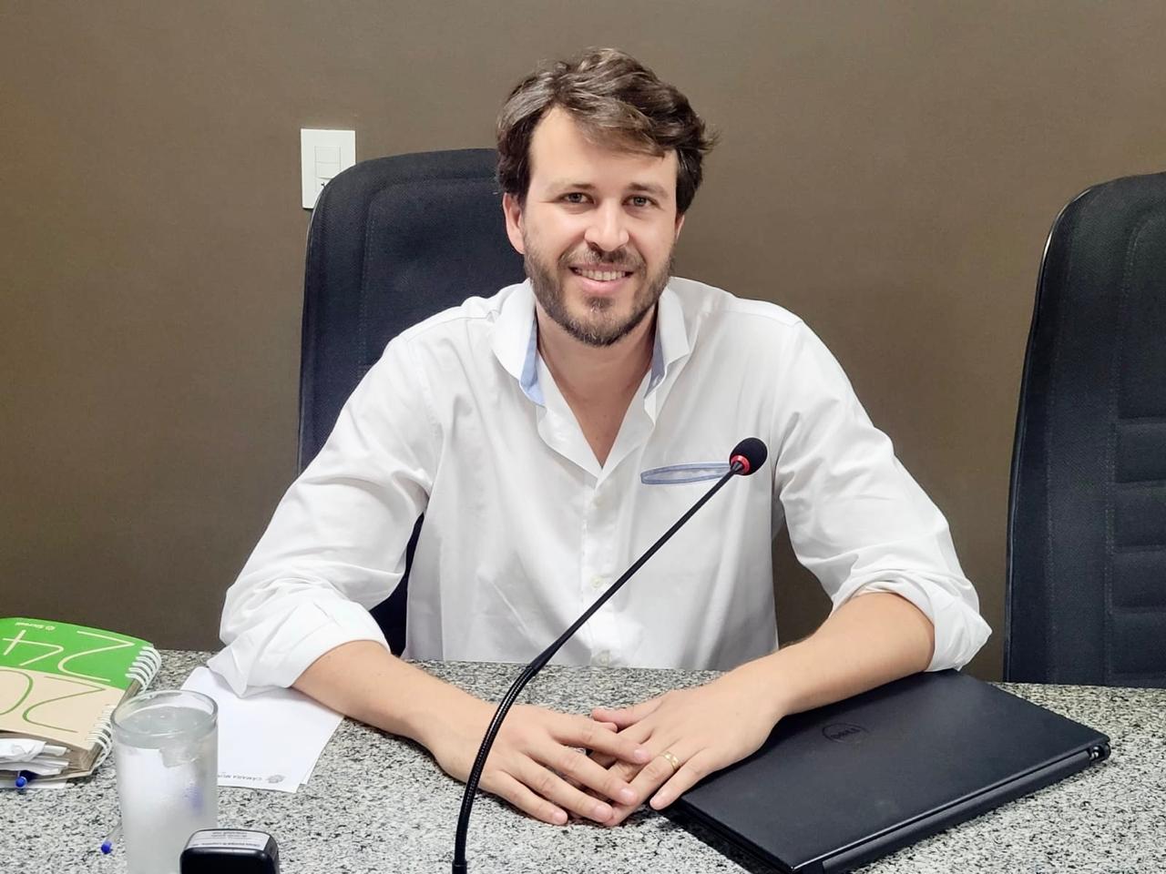 Bernardo Guedes toma posse para segundo mandato como vereador de Leopoldina no dia 1º de janeiro